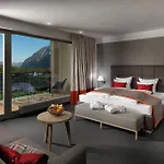 Dolomitengolf Otel Lavant