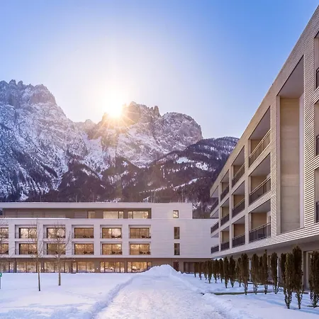 Dolomitengolf Otel Lavant